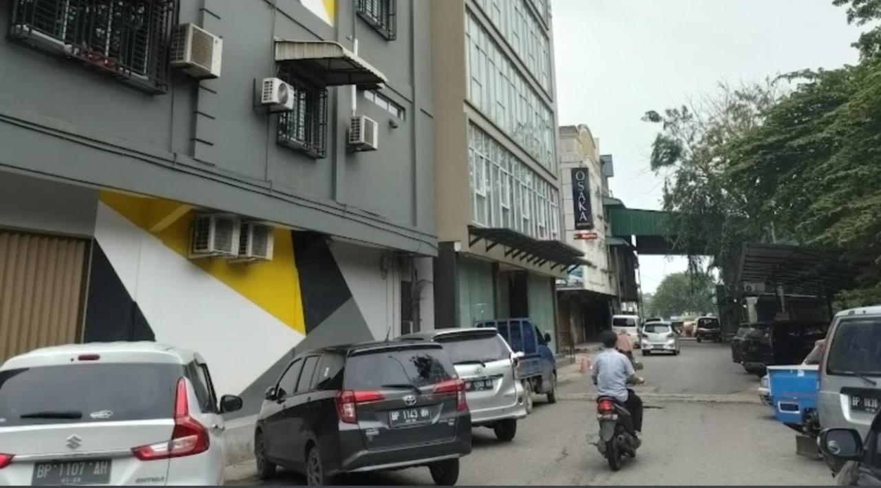 Osaka Hotel Batam Nagoya Exterior foto